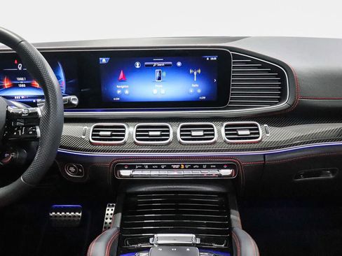 Used 2026 Mercedes-Benz GLE 53 AMG 4MATIC Coupe image 15