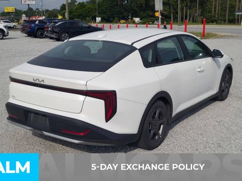 Used 2025 Kia K4 FWD image 3