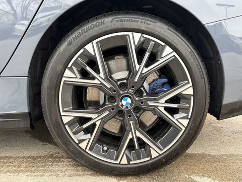 Used 2026 BMW M235i xDrive w/ Technology Package AWD/4WD image 14
