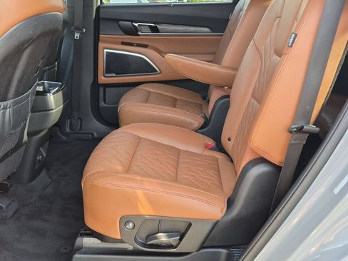 Used 2024 Kia Telluride EX X-Line AWD/4WD image 29