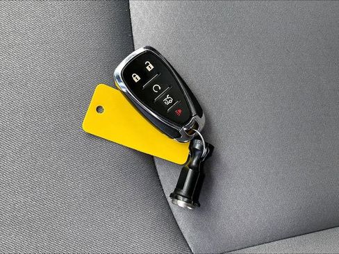 Used 2024 Chevrolet Malibu LT image 34