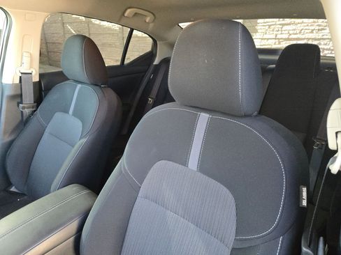 Used 2024 Nissan Sentra SV image 9