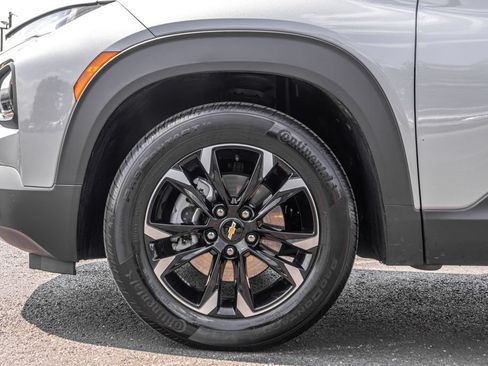 Used 2023 Chevrolet TrailBlazer LT FWD image 36