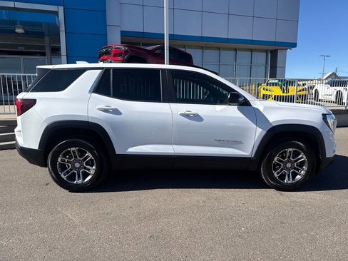 Used 2025 GMC Terrain Elevation image 6