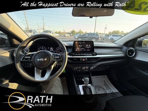 Used 2024 Kia Forte LX image 14