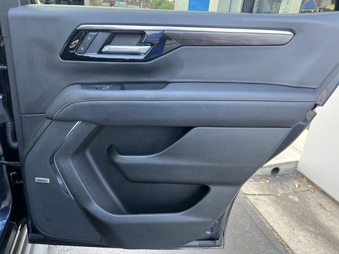 New 2025 Chevrolet Tahoe Premier w/ Sun And Tow Package image 32