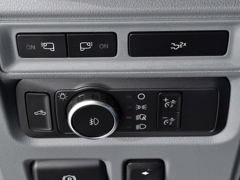 Used 2022 Ford F150 XLT w/ Equipment Group 302A High image 32