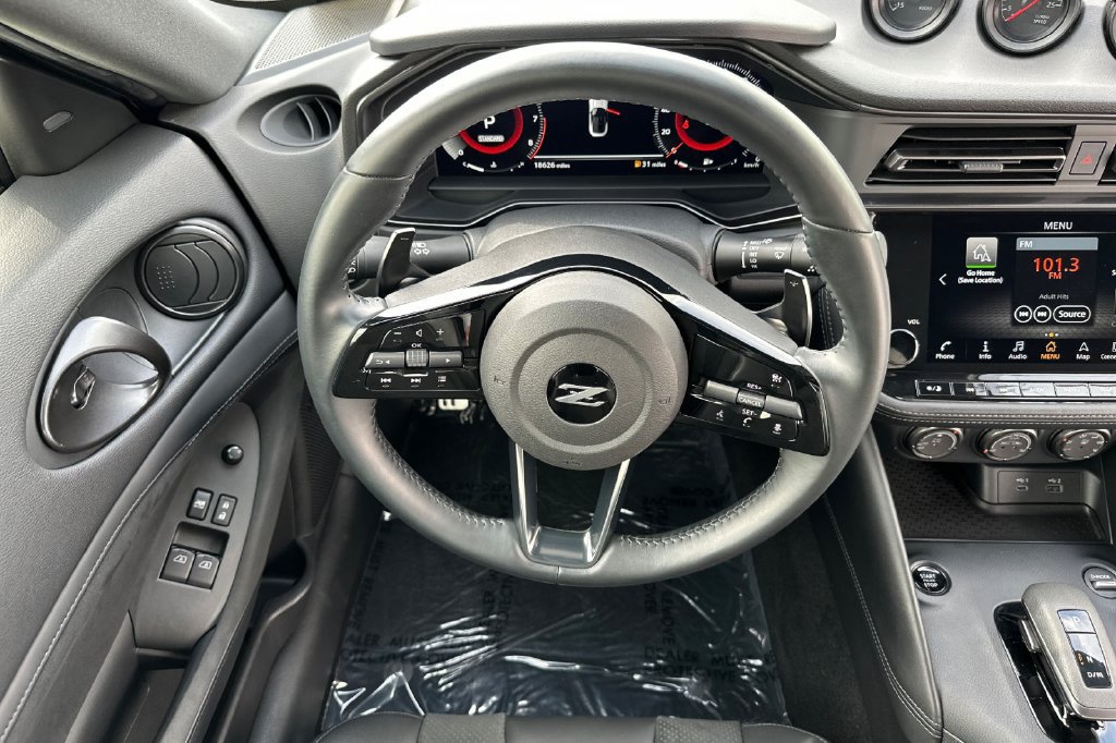 Certified 2025 Nissan Z Performance w/ Floor Mat Package RWD image 13