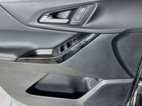 Certified 2025 Chevrolet Equinox LT w/ Convenience Package II FWD image 16
