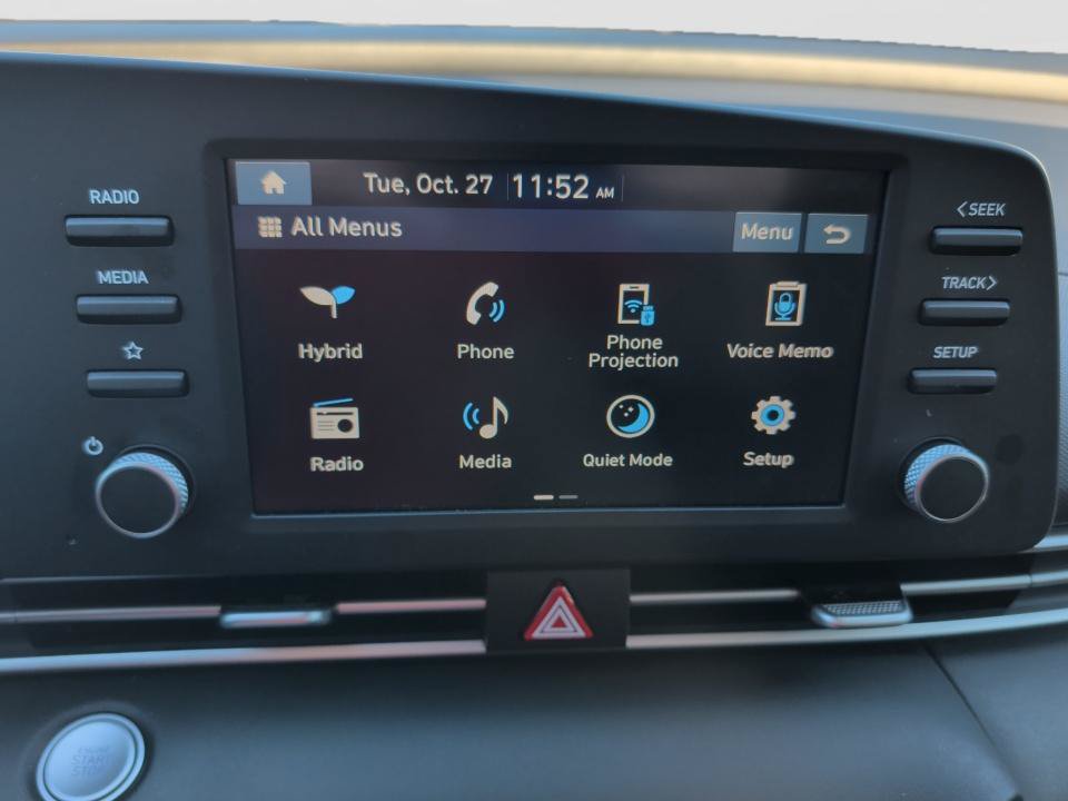 Used 2026 Hyundai Elantra Hybrid FWD image 17