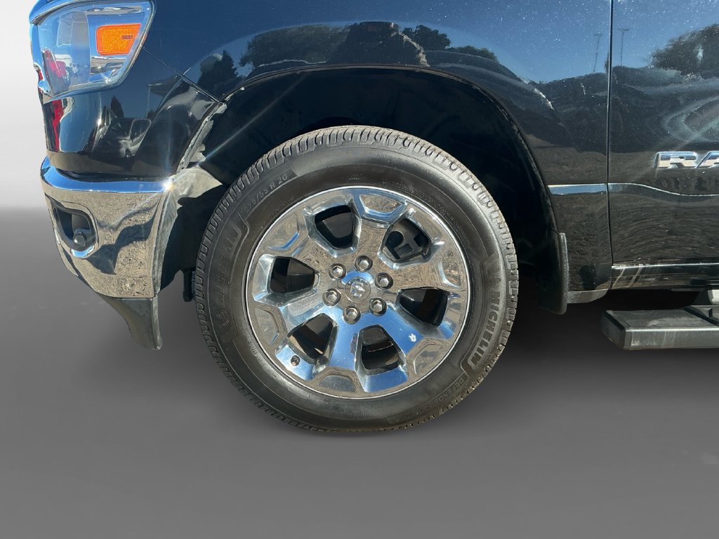 Used 2020 RAM 1500 Big Horn AWD/4WD image 14