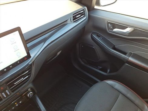 Used 2024 Ford Escape ST-Line w/ Tech Pack #1 image 24