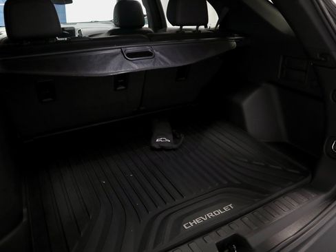 Used 2022 Chevrolet Equinox RS w/ Infotainment Package image 15