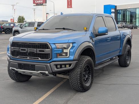 Used 2019 Ford F150 Raptor w/ Equipment Group 802A Luxury AWD/4WD image 8