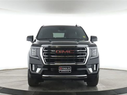 Used 2023 GMC Yukon SLT w/ SLT Premium Package AWD/4WD image 12