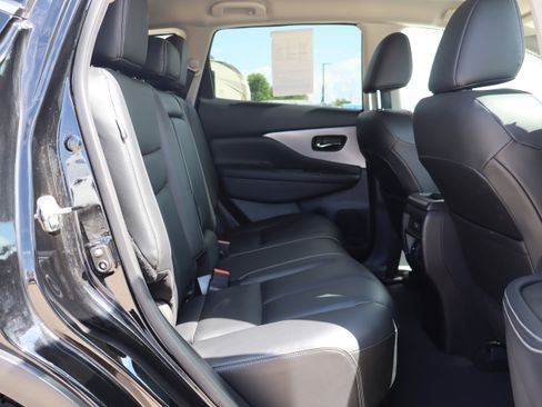 Used 2023 Nissan Murano SV w/ SV Midnight Edition Package AWD/4WD image 12