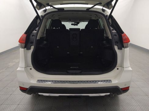 Used 2019 Nissan Rogue SV FWD image 29