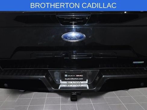 Used 2018 Ford F150 Lariat w/ Equipment Group 502A Luxury AWD/4WD image 16