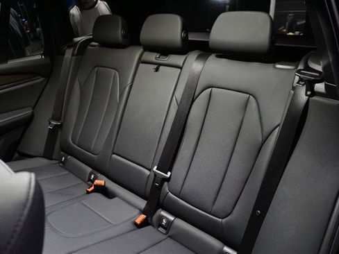 Used 2019 BMW X3 sDrive30i image 19