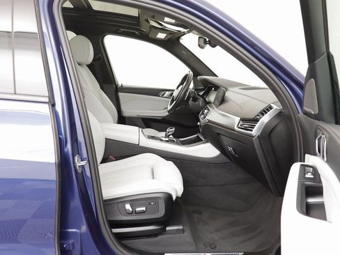 Certified 2023 BMW X5 xDrive40i w/ Executive Package image 19