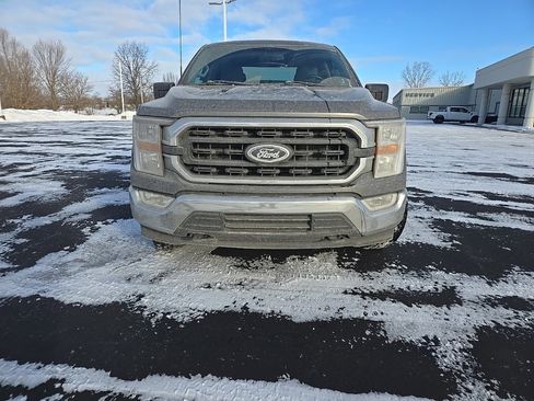 Used 2022 Ford F150 XLT w/ Equipment Group 301A Mid image 3