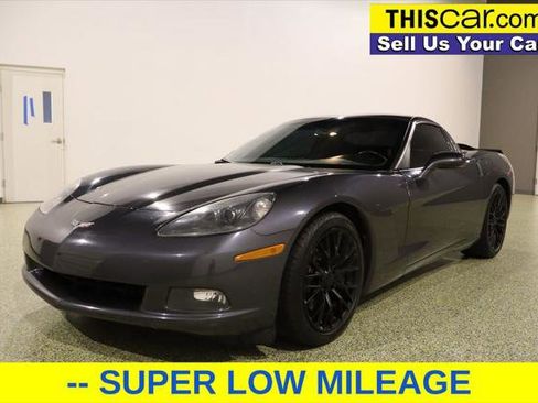 Used 2010 Chevrolet Corvette Coupe w/ Preferred Equipment Group image 3