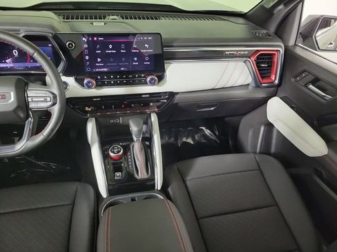 Used 2023 GMC Canyon AT4X w/ Edition 1 AWD/4WD image 17