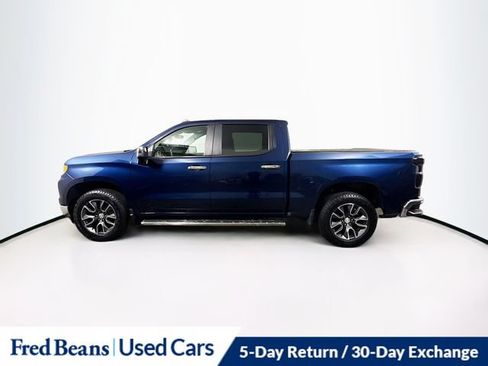Used 2022 Chevrolet Silverado 1500 LT AWD/4WD image 5