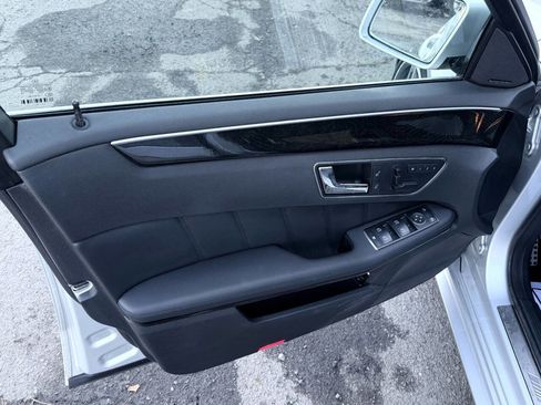 Used 2010 Mercedes-Benz E 63 AMG Sedan image 28