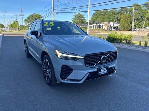Certified 2025 Volvo XC60 B5 Plus AWD/4WD image 6