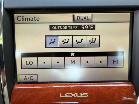 Used 2011 Lexus ES 350 FWD image 25