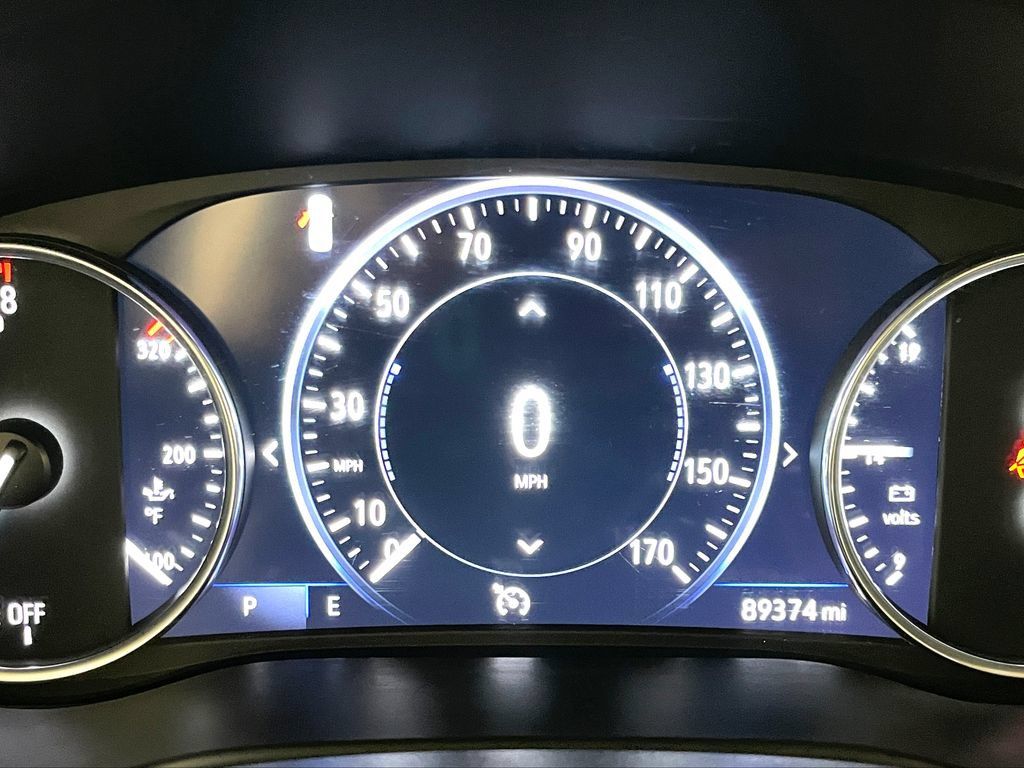 Certified 2022 Buick Enclave Avenir w/ Avenir Technology Package AWD/4WD image 35