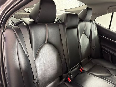 Used 2023 Toyota Camry XLE w/ Navigation Package FWD image 22