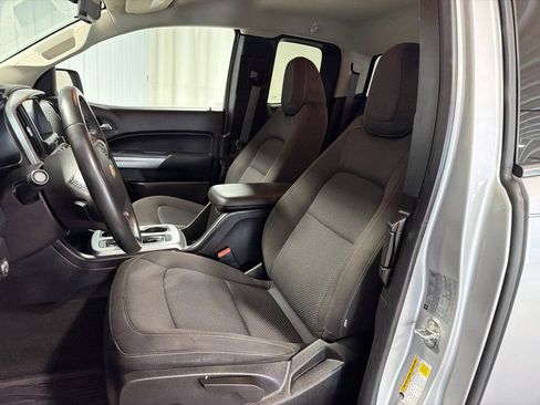 Certified 2016 Chevrolet Colorado LT w/ LT Convenience Package AWD/4WD image 5