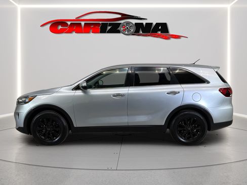 Used 2019 Kia Sorento FWD V6 image 10