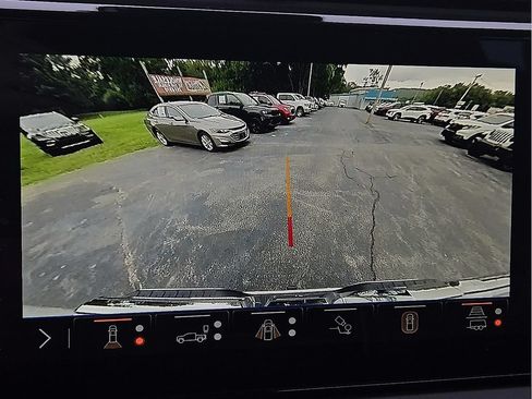 Used 2024 GMC Sierra 1500 Denali Ultimate AWD/4WD image 13