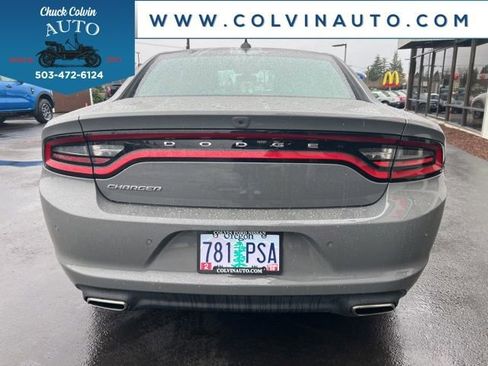 Used 2023 Dodge Charger SXT image 9