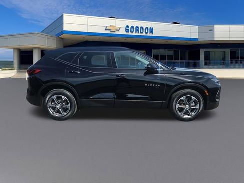 Used 2023 Chevrolet Blazer LT w/ Convenience Package image 7