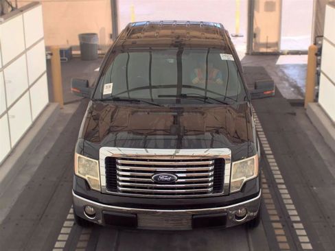 Used 2010 Ford F150 XLT RWD image 2
