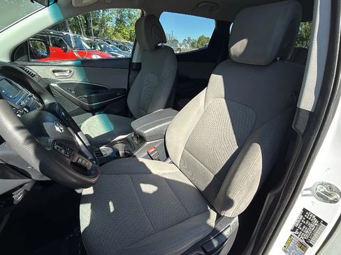 Used 2017 Hyundai Santa Fe Sport image 12