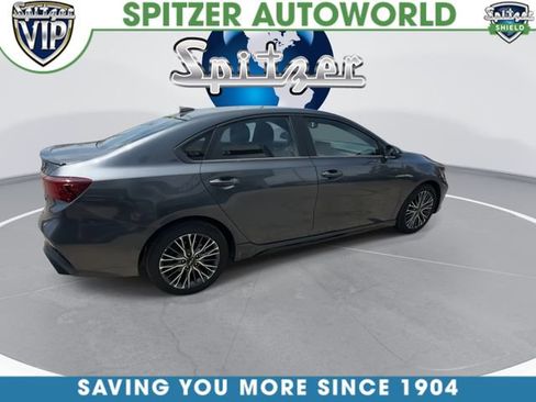 Certified 2024 Kia Forte GT-Line FWD image 9