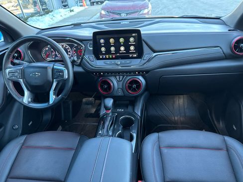 Used 2025 Chevrolet Blazer RS w/ Driver Confidence II Package image 6