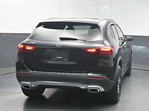 Certified 2025 Mercedes-Benz GLA 250 image 7