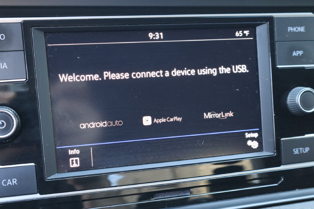 Used 2019 Volkswagen Jetta S w/ Driver Assistance Package FWD image 8