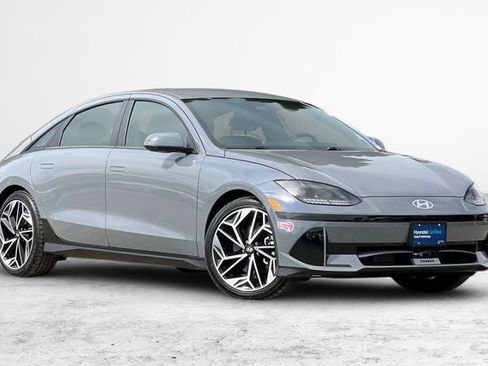 Certified 2024 Hyundai Ioniq 6 SEL RWD image 2