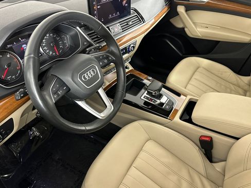 Used 2022 Audi Q5 2.0T Premium image 9