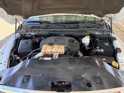 Used 2019 RAM 1500 Tradesman w/ Chrome Appearance Group RWD image 22