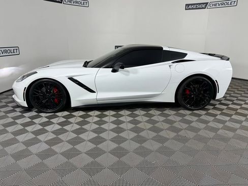 Used 2016 Chevrolet Corvette Stingray Coupe w/ 2LT Preferred Equipment Group RWD image 3