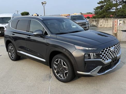 Used 2023 Hyundai Santa Fe Limited AWD/4WD image 6