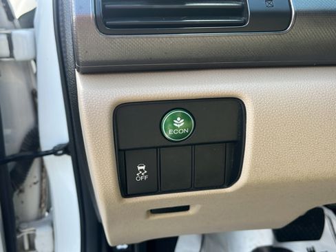 Used 2013 Honda Accord LX image 11